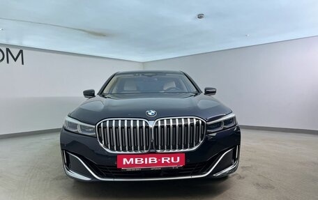 BMW 7 серия, 2019 год, 6 999 000 рублей, 3 фотография