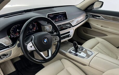 BMW 7 серия, 2019 год, 6 999 000 рублей, 11 фотография