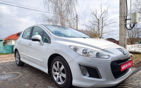 Peugeot 308 II, 2011 год, 715 000 рублей, 1 фотография