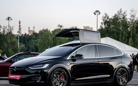 Tesla Model X I, 2016 год, 3 300 000 рублей, 16 фотография