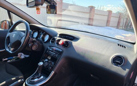 Peugeot 308 II, 2011 год, 715 000 рублей, 5 фотография