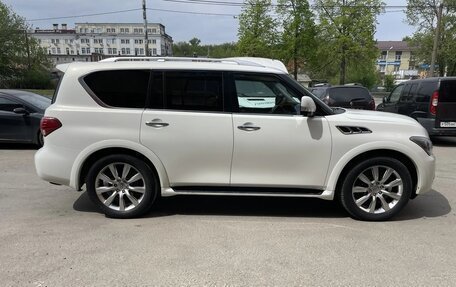 Infiniti QX56, 2011 год, 2 150 000 рублей, 3 фотография