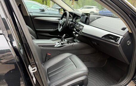 BMW 5 серия, 2019 год, 2 700 000 рублей, 7 фотография
