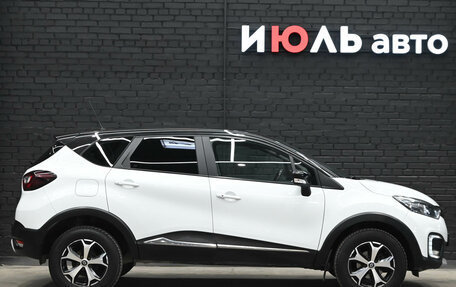 Renault Kaptur I рестайлинг, 2017 год, 1 260 000 рублей, 9 фотография