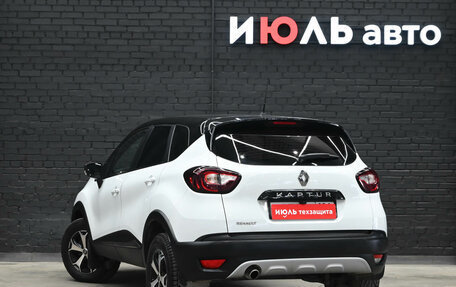 Renault Kaptur I рестайлинг, 2017 год, 1 260 000 рублей, 4 фотография