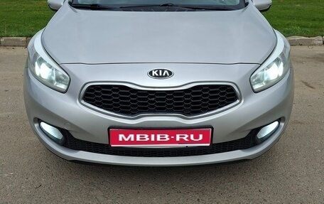KIA cee'd III, 2014 год, 1 080 000 рублей, 1 фотография