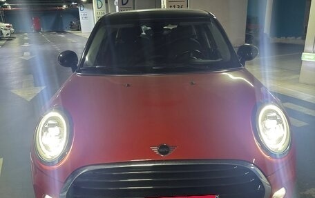 MINI Hatch, 2018 год, 2 100 000 рублей, 1 фотография