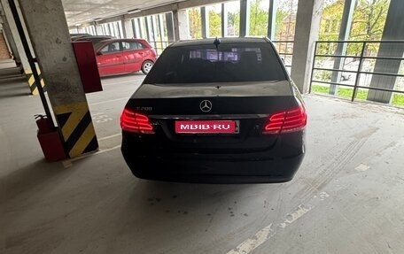 Mercedes-Benz E-Класс, 2015 год, 2 400 000 рублей, 1 фотография