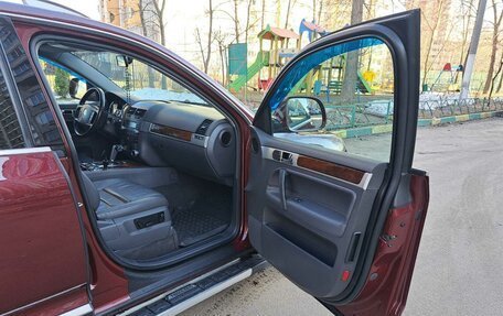 Volkswagen Touareg III, 2008 год, 1 025 000 рублей, 17 фотография