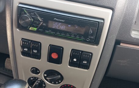 Renault Logan I, 2007 год, 330 000 рублей, 22 фотография