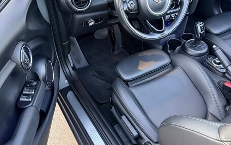 MINI Cabrio, 2020 год, 2 490 000 рублей, 16 фотография