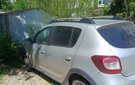 Renault Sandero II рестайлинг, 2016 год, 890 000 рублей, 3 фотография