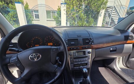 Toyota Avensis III рестайлинг, 2007 год, 850 000 рублей, 9 фотография
