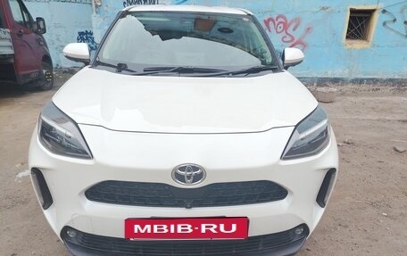 Toyota Yaris Cross, 2020 год, 2 050 000 рублей, 3 фотография