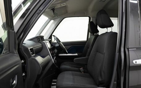 Toyota Roomy I, 2020 год, 1 099 000 рублей, 6 фотография