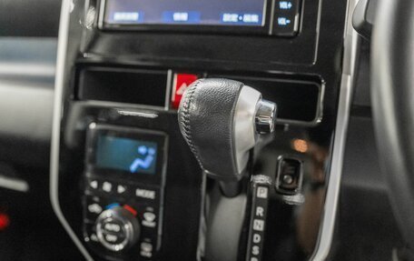 Toyota Roomy I, 2020 год, 1 099 000 рублей, 16 фотография