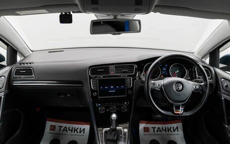 Volkswagen Golf VII, 2015 год, 1 300 000 рублей, 9 фотография