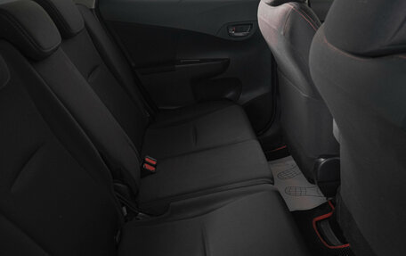 Toyota Ractis II, 2014 год, 1 299 000 рублей, 10 фотография