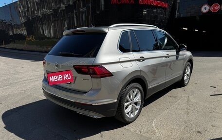 Volkswagen Tiguan II, 2019 год, 3 300 000 рублей, 2 фотография