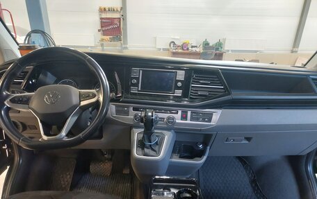 Volkswagen Caravelle T6 рестайлинг, 2020 год, 4 750 000 рублей, 9 фотография