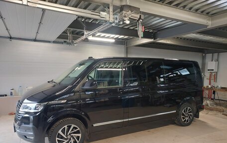 Volkswagen Caravelle T6 рестайлинг, 2020 год, 4 750 000 рублей, 4 фотография