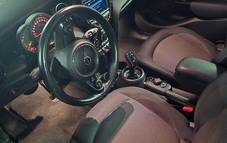 MINI Hatch, 2018 год, 2 100 000 рублей, 7 фотография