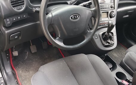 KIA Carens III (RP), 2007 год, 660 000 рублей, 13 фотография