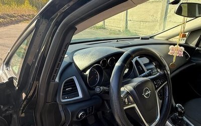 Opel Astra J, 2011 год, 600 000 рублей, 1 фотография