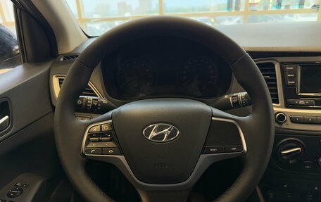 Hyundai Solaris II рестайлинг, 2021 год, 1 490 000 рублей, 7 фотография