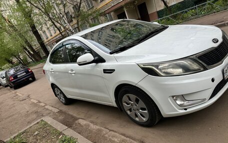 KIA Rio III рестайлинг, 2013 год, 580 000 рублей, 5 фотография
