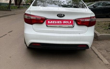 KIA Rio III рестайлинг, 2013 год, 580 000 рублей, 4 фотография