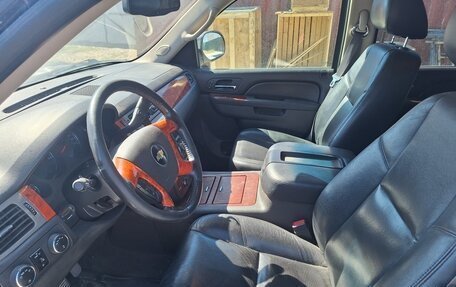 Chevrolet Tahoe III, 2012 год, 1 730 000 рублей, 8 фотография