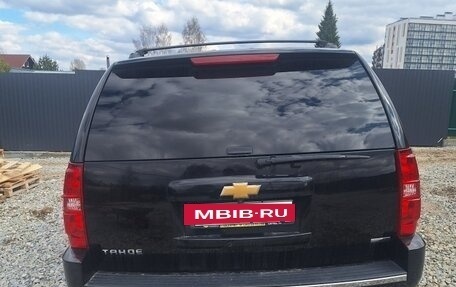 Chevrolet Tahoe III, 2012 год, 1 730 000 рублей, 2 фотография