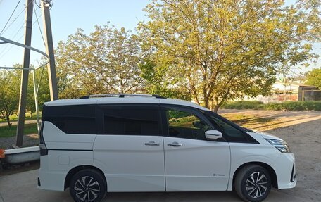 Nissan Serena IV, 2019 год, 2 250 000 рублей, 3 фотография