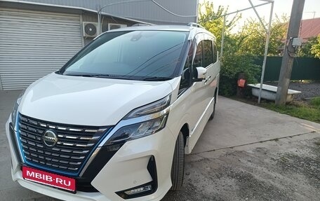Nissan Serena IV, 2019 год, 2 250 000 рублей, 4 фотография