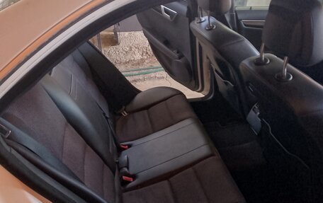 Mercedes-Benz C-Класс, 2012 год, 830 000 рублей, 6 фотография