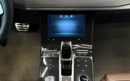 Chery Tiggo 8 Pro, 2021 год, 1 665 000 рублей, 36 фотография