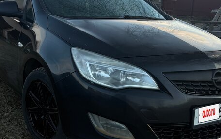 Opel Astra J, 2011 год, 600 000 рублей, 12 фотография