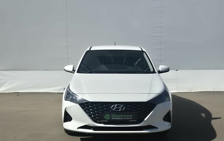 Hyundai Solaris II рестайлинг, 2021 год, 1 550 000 рублей, 2 фотография