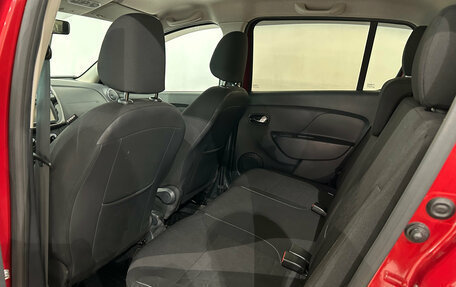 Renault Sandero II рестайлинг, 2016 год, 949 000 рублей, 13 фотография