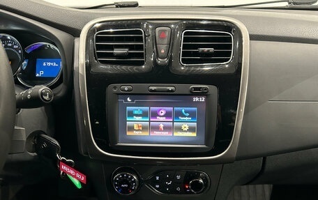 Renault Sandero II рестайлинг, 2016 год, 949 000 рублей, 18 фотография