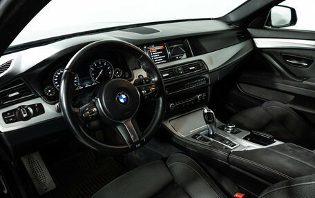 BMW 5 серия, 2016 год, 2 199 700 рублей, 11 фотография