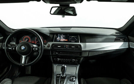 BMW 5 серия, 2016 год, 2 199 700 рублей, 13 фотография