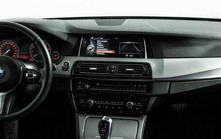 BMW 5 серия, 2016 год, 2 199 700 рублей, 14 фотография