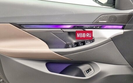 BMW 5 серия, 2025 год, 8 850 000 рублей, 12 фотография