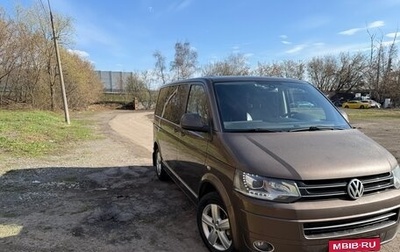 Volkswagen Multivan T5, 2013 год, 2 300 000 рублей, 1 фотография