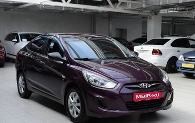 Hyundai Solaris II рестайлинг, 2012 год, 830 000 рублей, 1 фотография
