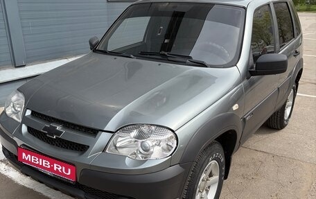 Chevrolet Niva I рестайлинг, 2014 год, 630 000 рублей, 5 фотография