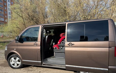Volkswagen Multivan T5, 2013 год, 2 300 000 рублей, 6 фотография