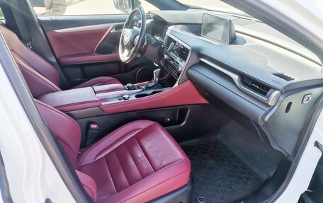 Lexus RX IV рестайлинг, 2017 год, 4 480 000 рублей, 5 фотография